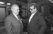  Budapest, 1989. január 31. Roska István volt berlini nagykövet és Gerd Vehres az NDK budapesti kollégája beszélget a nagykövetségen.