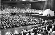  A Magyarországi Jehova Tanúi Egyház egyházkerületi kongresszusát tartják a Budapest Sportcsarnokban. 