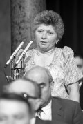  Budapest, 1989. június 29. Tóth Istvánné Bács-Kiskun megyei képviselő felszólal az Országgyűlésben.