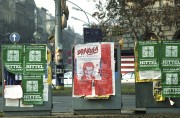 Budapest, 1990. március 2. A Kelet Népe Párt Kereszténydemokraták választási plakátjai láthatók az első többpártrendszerű parlamenti képviselő-választások előtt a Népköztársaság útján (ma: Andrássy út). 