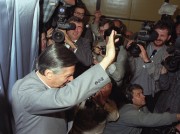  Budapest, 1990. március 25. Antall József, a Magyar Demokrata Fórum elnöke (k) szavaz az első többpártrendszerű parlamenti képviselő-választás első fordulójában. 