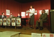 Győr, 1990. március 21. Petrasovits Anna pártelnök beszédet mond a Magyarországi Szociáldemokrata Párt (MSZDP) választási nagygyűlésén Győrben. 