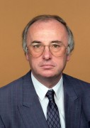  Budapest, 1990. július 25. Dr. Horváth István nagykövet (Németország, Bonn). 