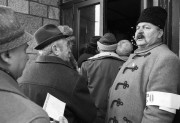 Budapest, 1990. január 20. Érkeznek a meghívottak a Független Kisgazda-, Földmunkás- és Polgári Párt (FKGP) programismertető országos nagygyűlésére a MOM Művelődési Házába.