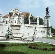 Budapest, 1989. június 22. Barokk részletek a Várból.